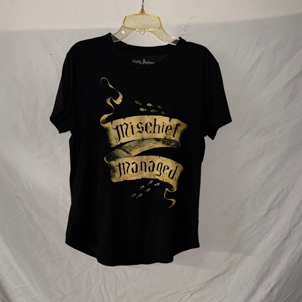 Black Harry Potter “mischief managed” shirt